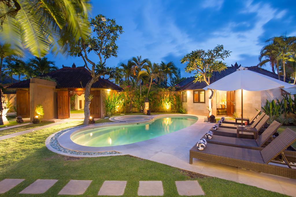 Five-Bedroom Villa