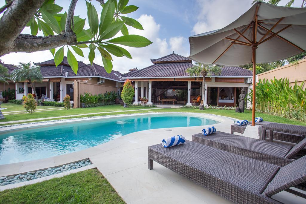 Five-Bedroom Villa